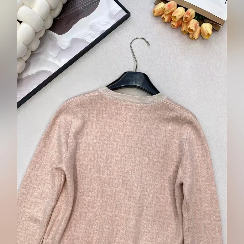 Fendi Pink FF Logo Crew Neck Knit Cardigan - Picture 11 of 11